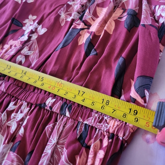 Torrid Red Floral Challis Babydoll Hi-Lo Tank Top - Picture 9 of 9